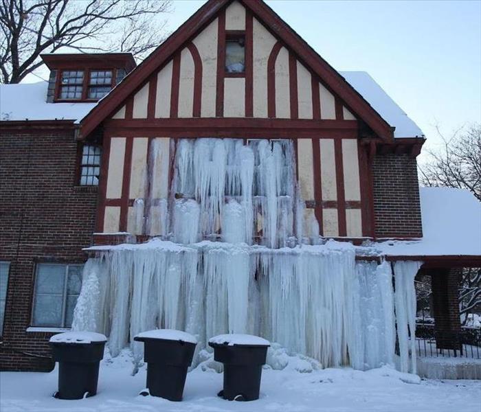 Frozen house inside to out